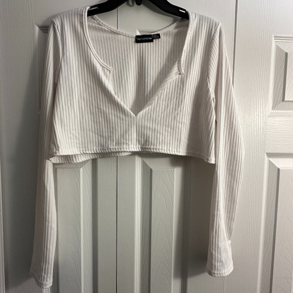 PrettyLittleThing White Crop Top